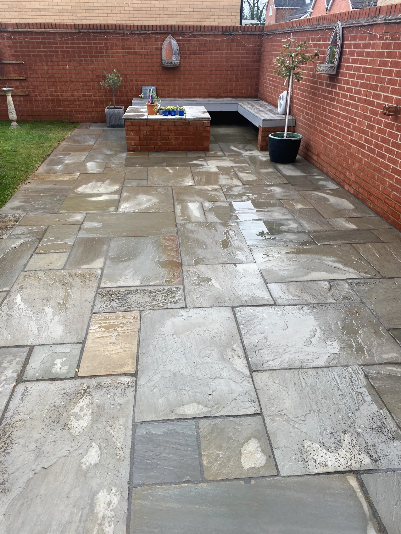 Soft Washing vs Pressure Washing: What's Best for Your Home's Exterior? - Professional exterior cleaning guide by PowerJ Cleaning Services Bracknell