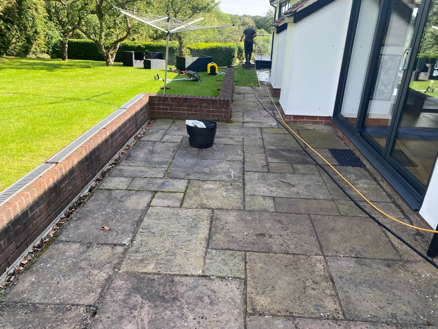 The Complete Guide to Pressure Washing in Bracknell: What Every Homeowner Should Know - Professional exterior cleaning guide by PowerJ Cleaning Services Bracknell